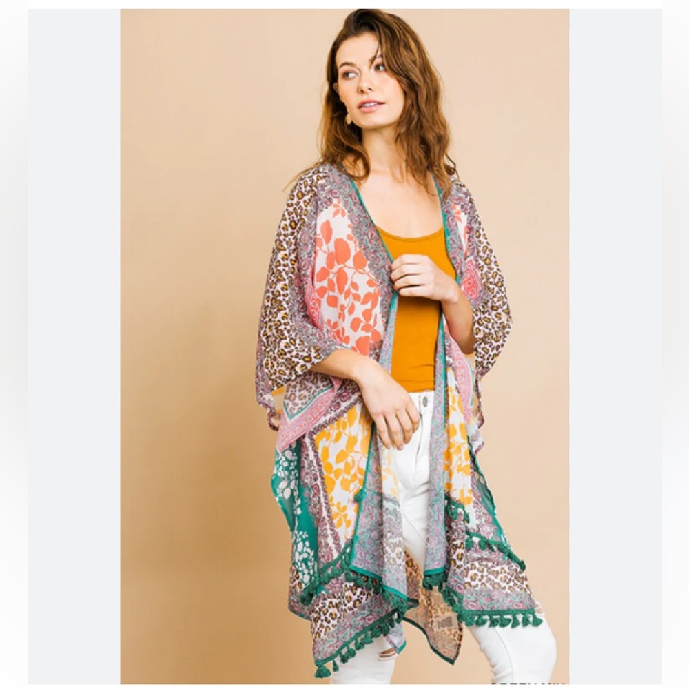 UMGEE ANIMAL AND FLORAL PRINT KIMONO S/M